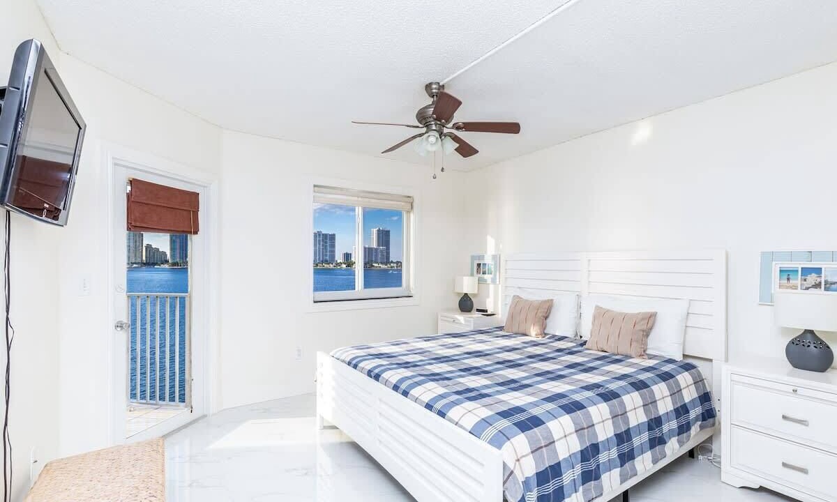 Photo of Bedroom in Sunny Isles Beach