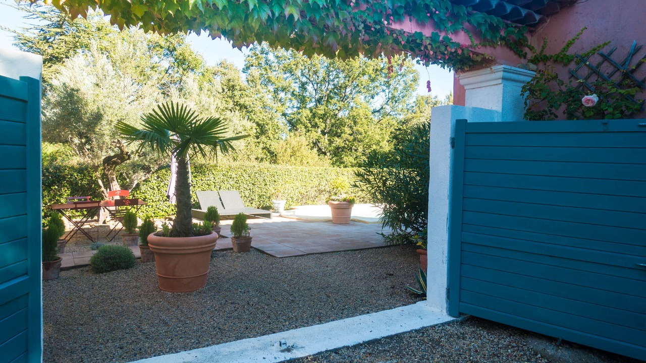 Photo of Patio Balcony in Tourtour