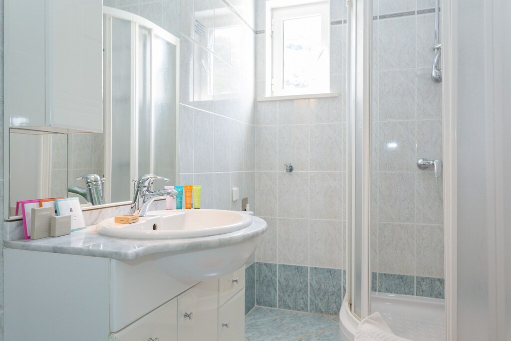 Photo of Bathroom in Zaton