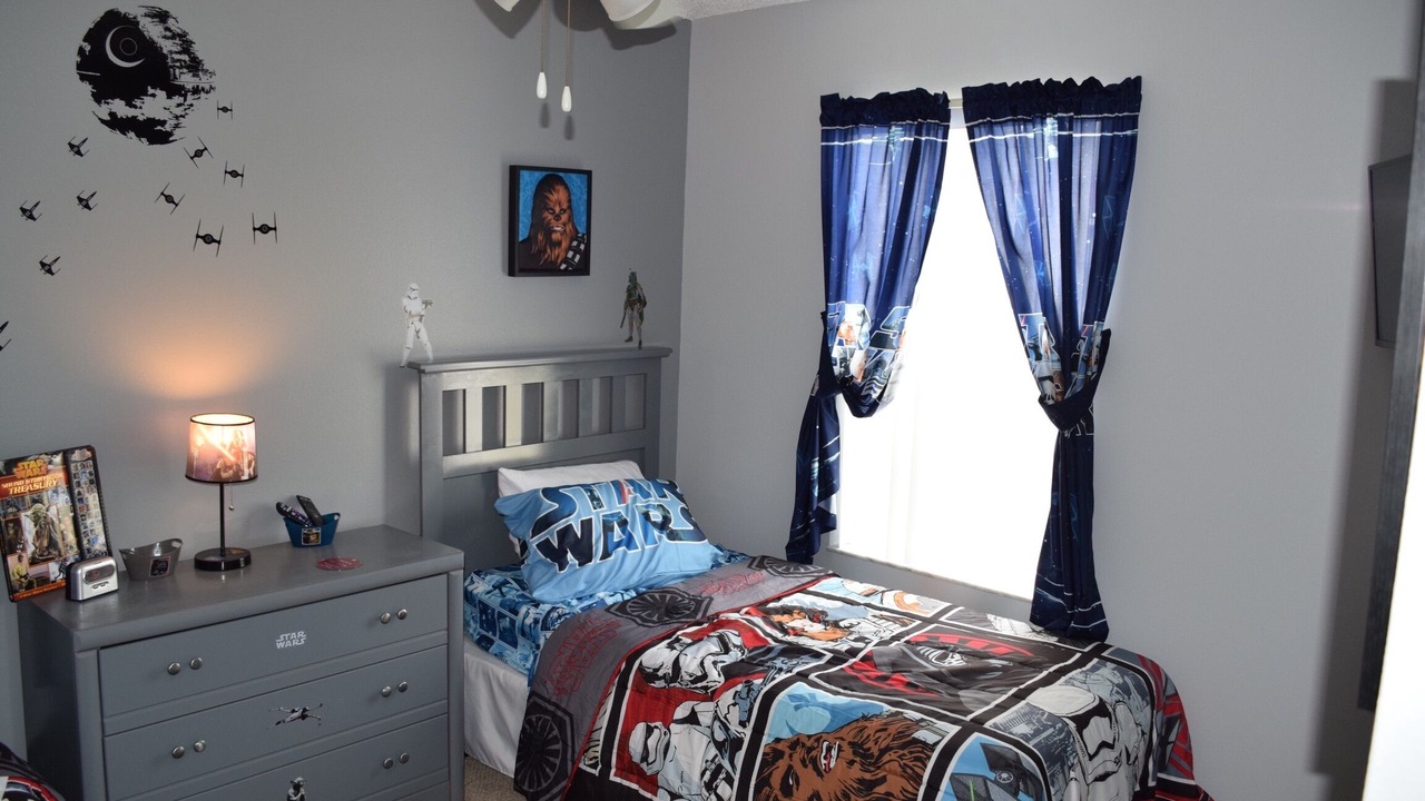 Photo of Bedroom in Lake Berkley