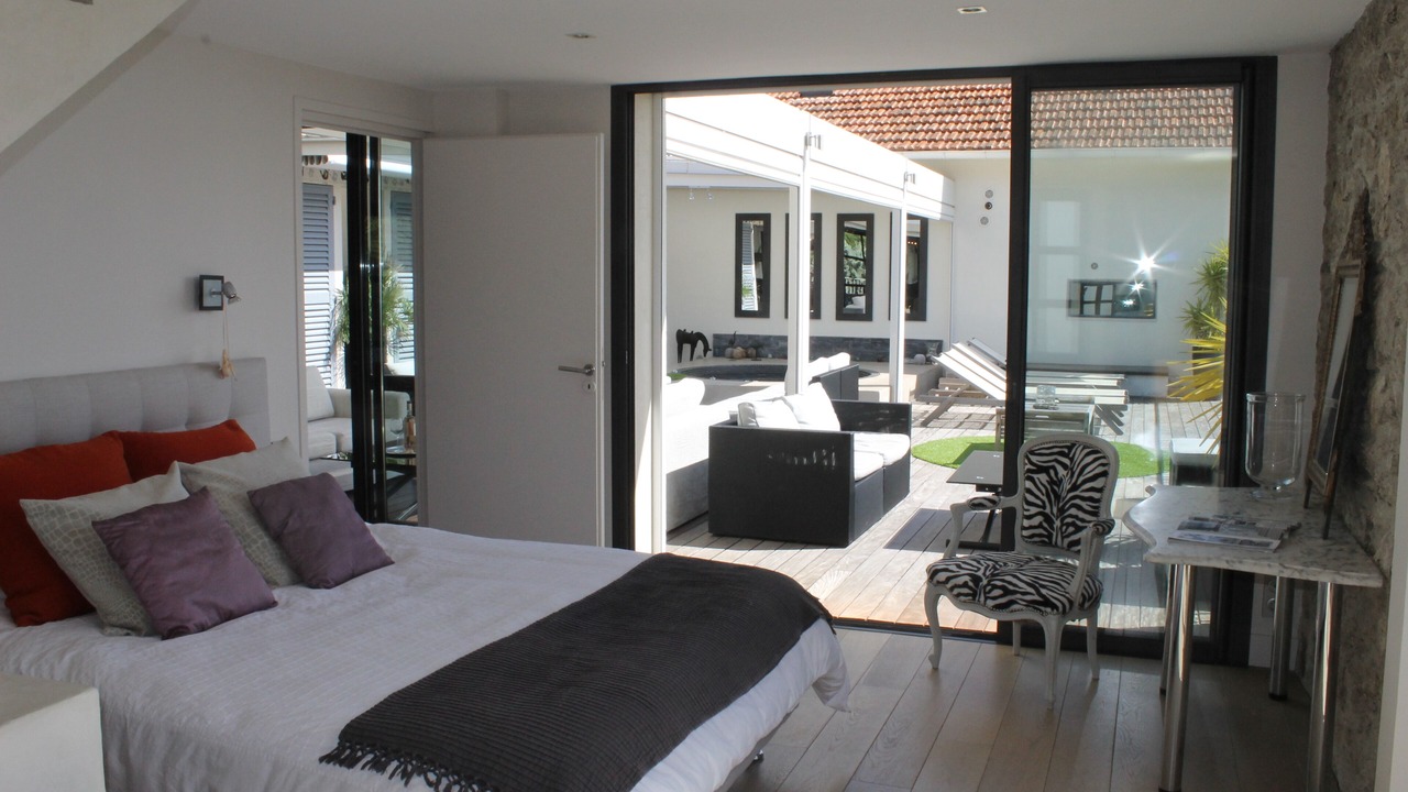 Photo of Bedroom in California - Pezou