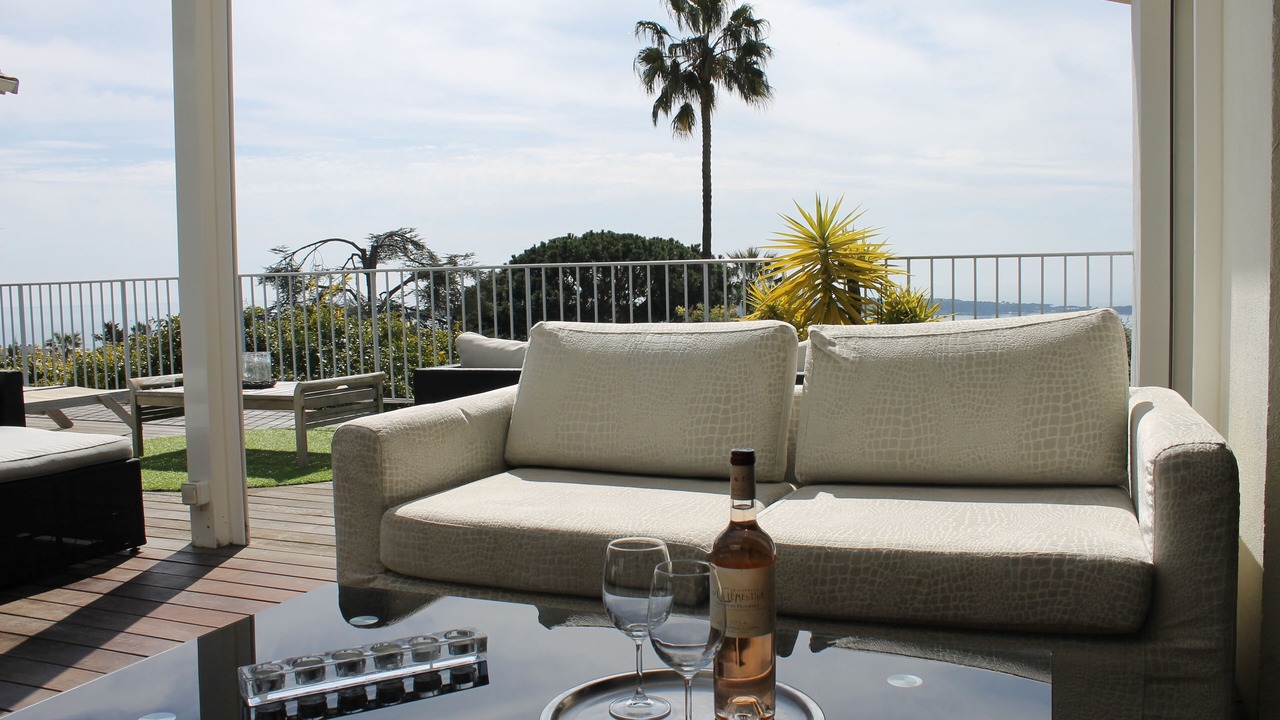 Photo of Patio Balcony in California - Pezou