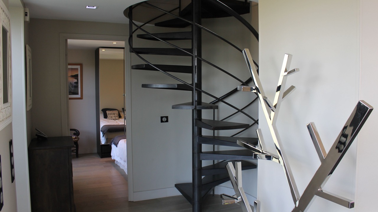 Photo of Bedroom in California - Pezou