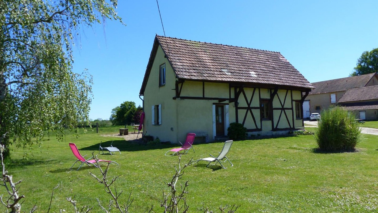 Photo of Outdoor in Diou