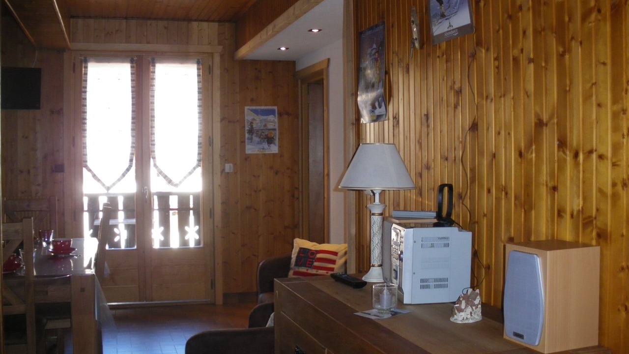 Photo of Others in Abondance
