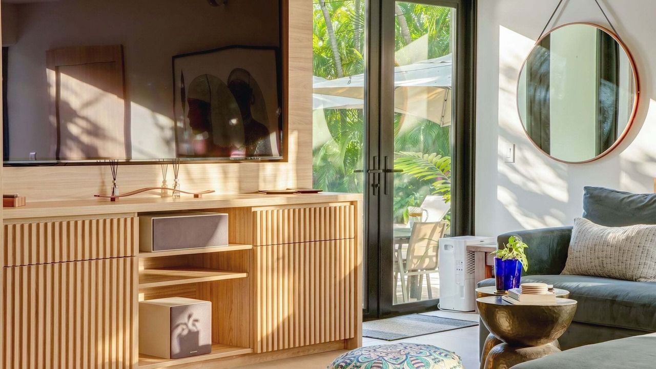 Photo of Bedroom in Miami Shores