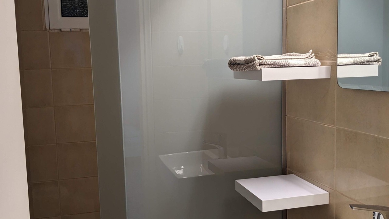 Photo of Bathroom in Petalidi