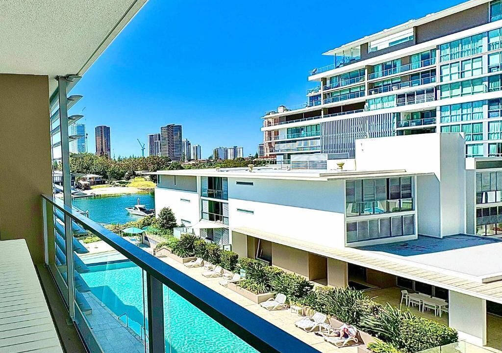 Photo of Outdoor in Broadbeach Waters