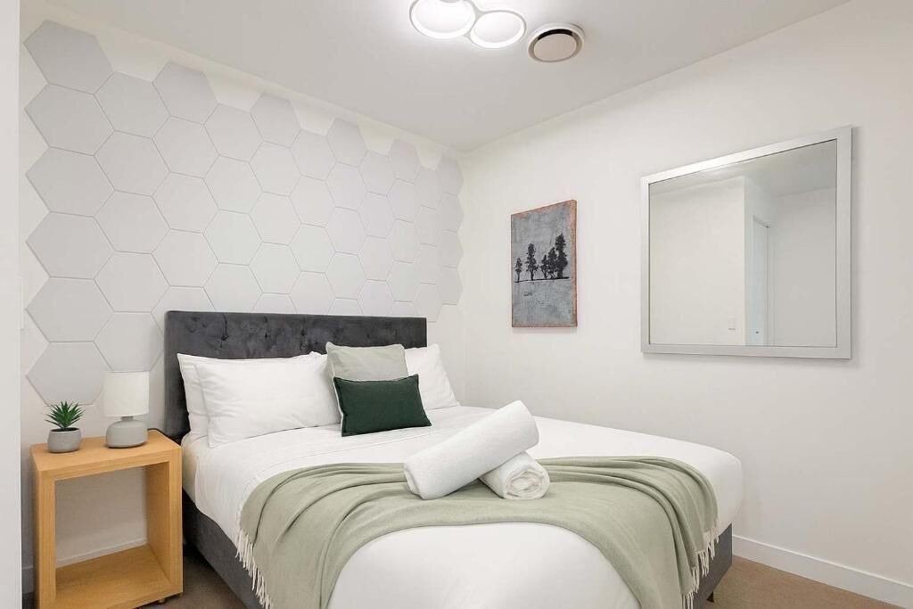 Photo of Bedroom in Broadbeach Waters