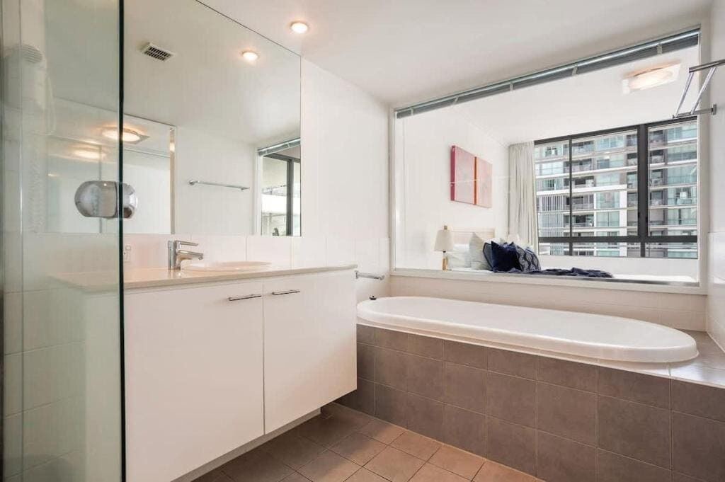 Photo of Bathroom in Broadbeach Waters