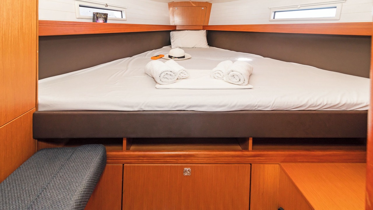 Photo of Bedroom in Volos City Centre