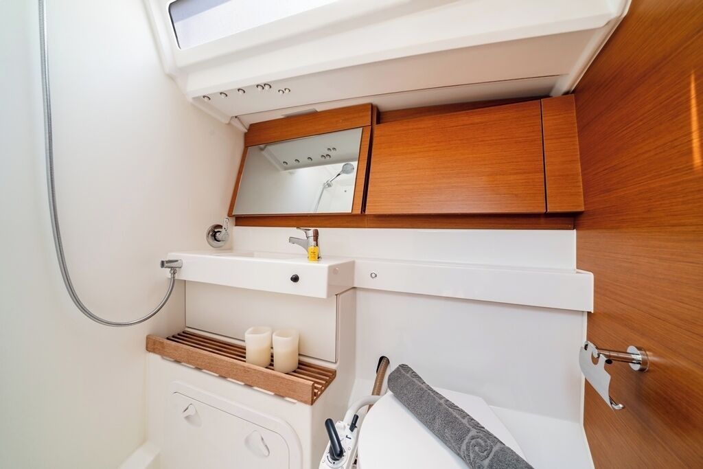 Photo of Bathroom in Lavrio