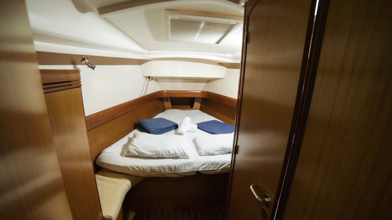 Photo of Bedroom in Volos City Centre