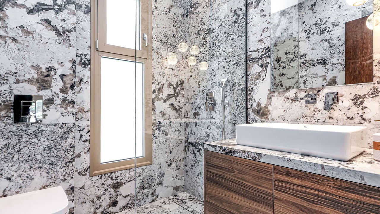 Photo of Bathroom in Asgourou