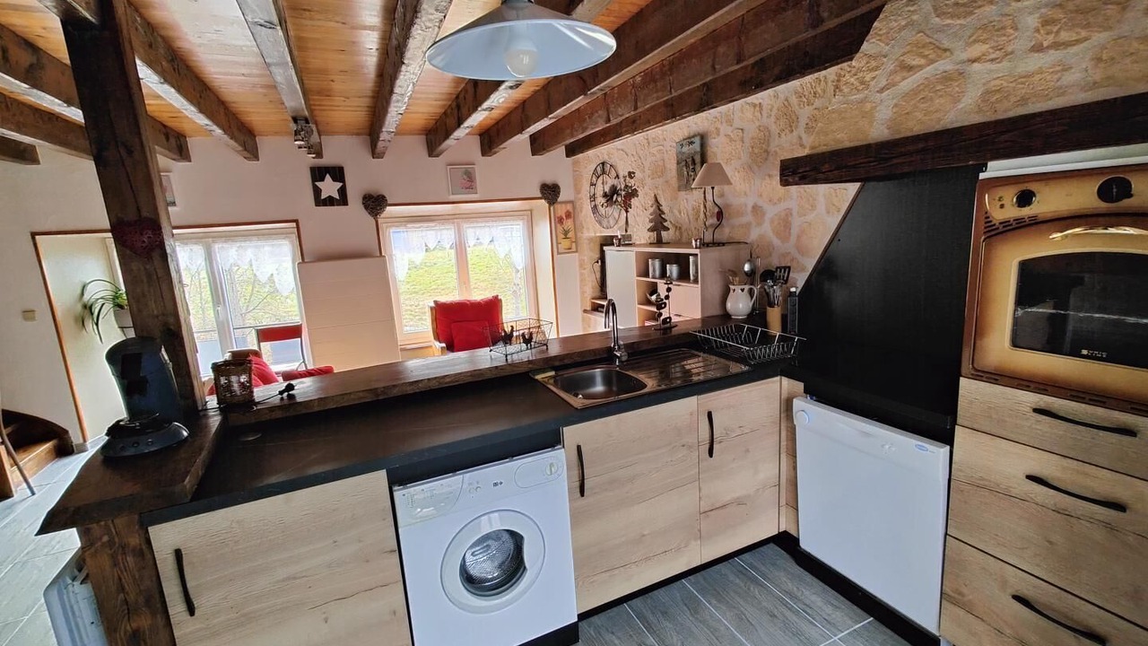 Photo of Kitchen in Besse-en-Chandesse