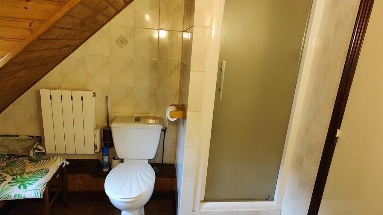 Photo of Bathroom in Besse-en-Chandesse