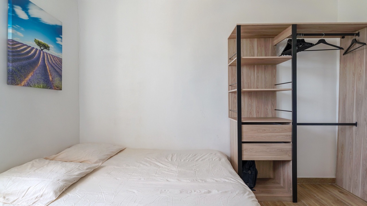 Photo of Bedroom in Esparron