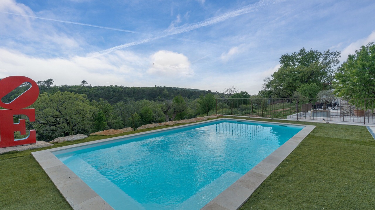 Photo of Outdoor in Esparron