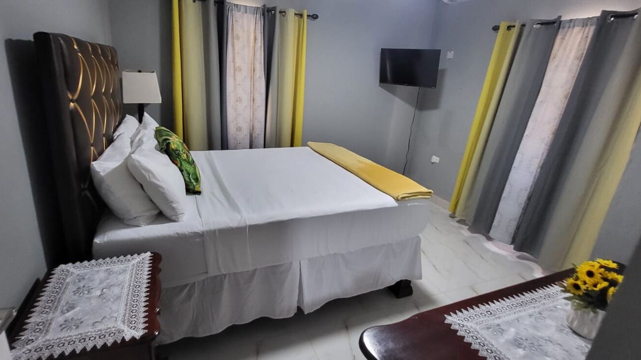 Photo of Bedroom in Runaway Bay