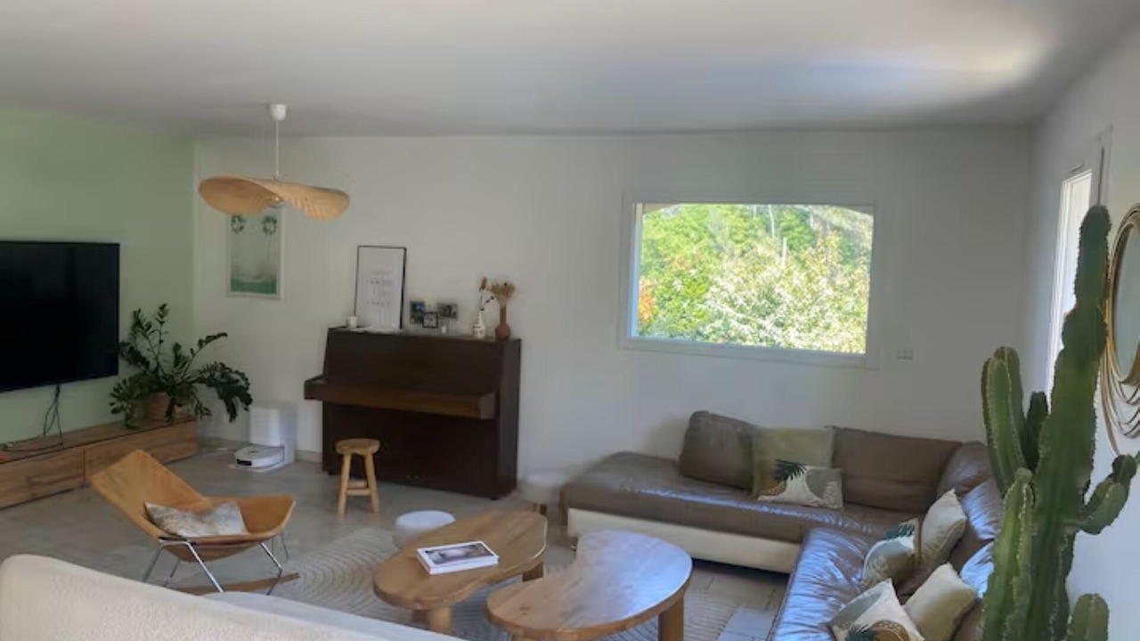 Photo of Livingroom in Peynier