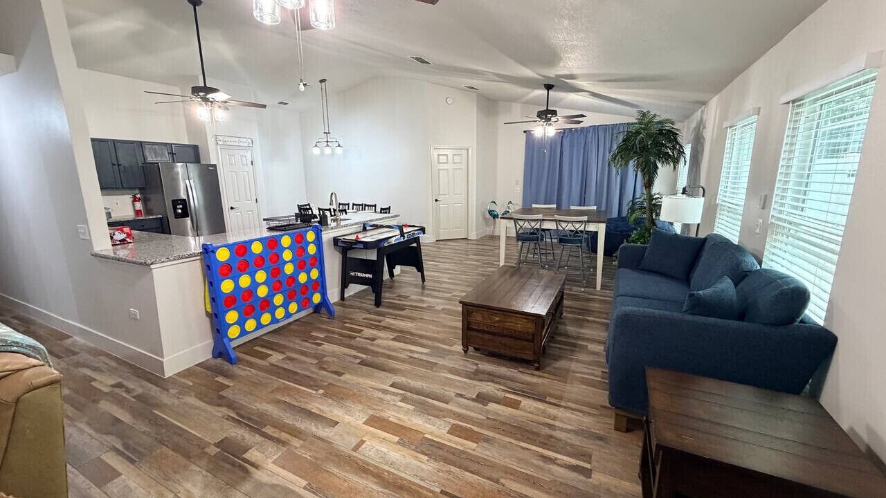 Photo of Livingroom in Clear Creek