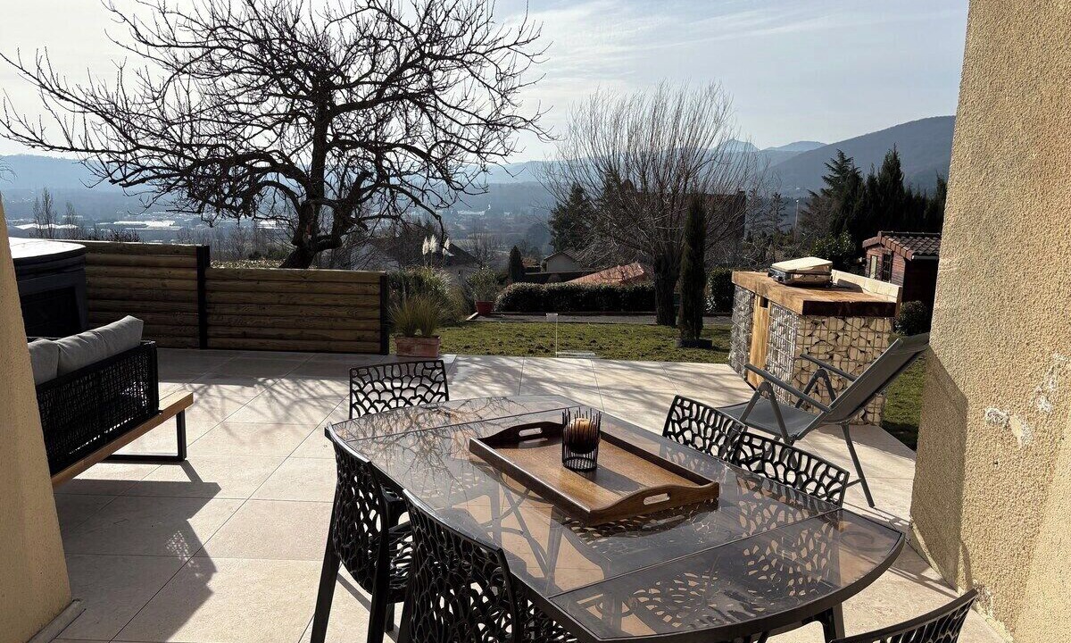 Photo of Outdoor in Enval