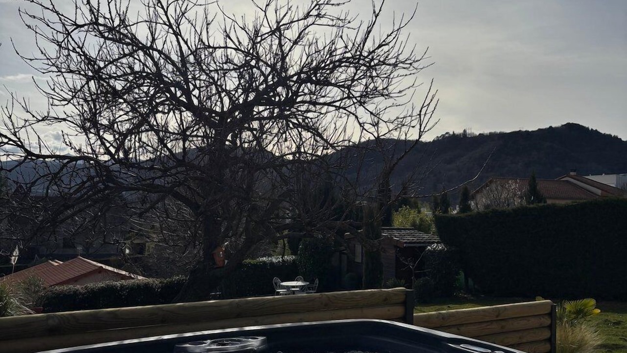 Photo of Outdoor in Enval