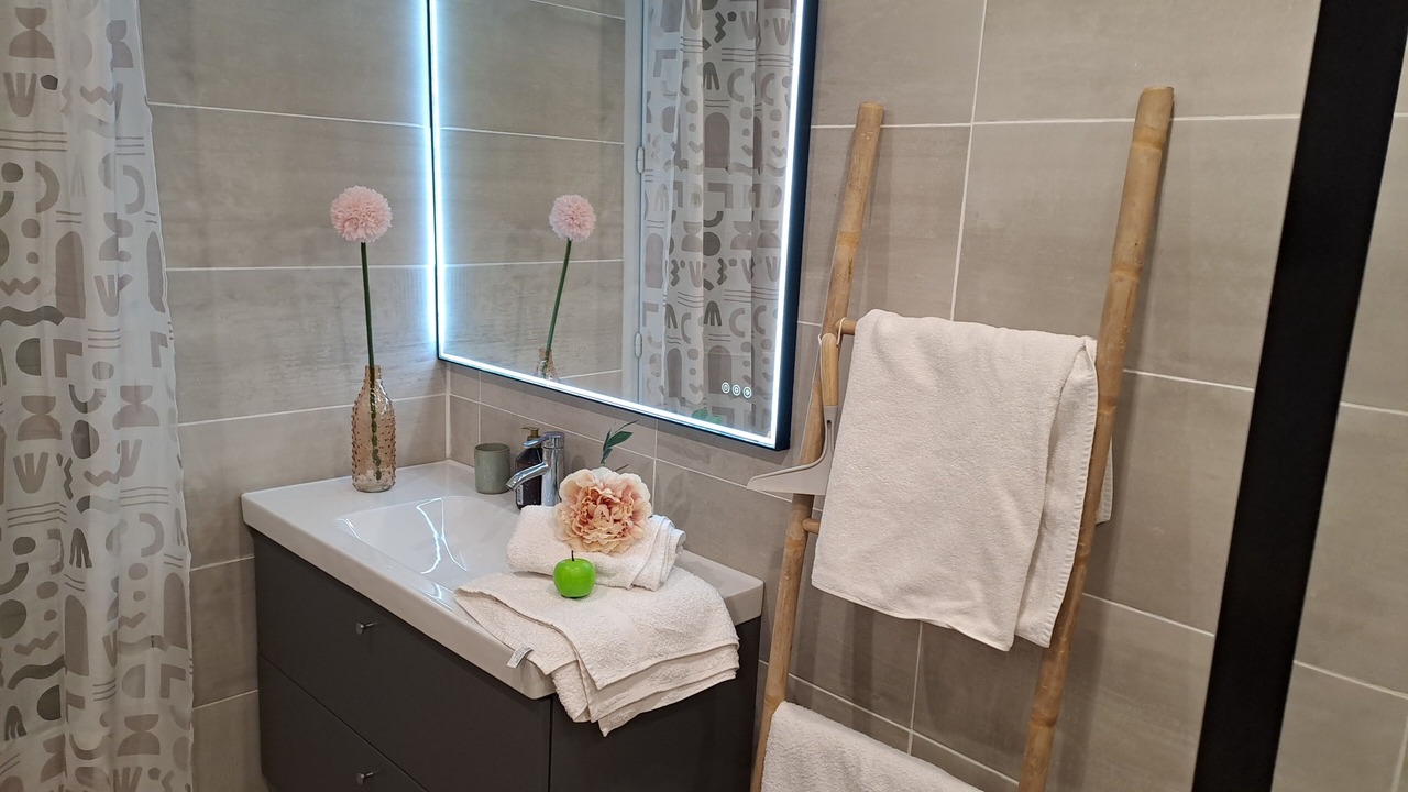 Photo of Bathroom in Valence
