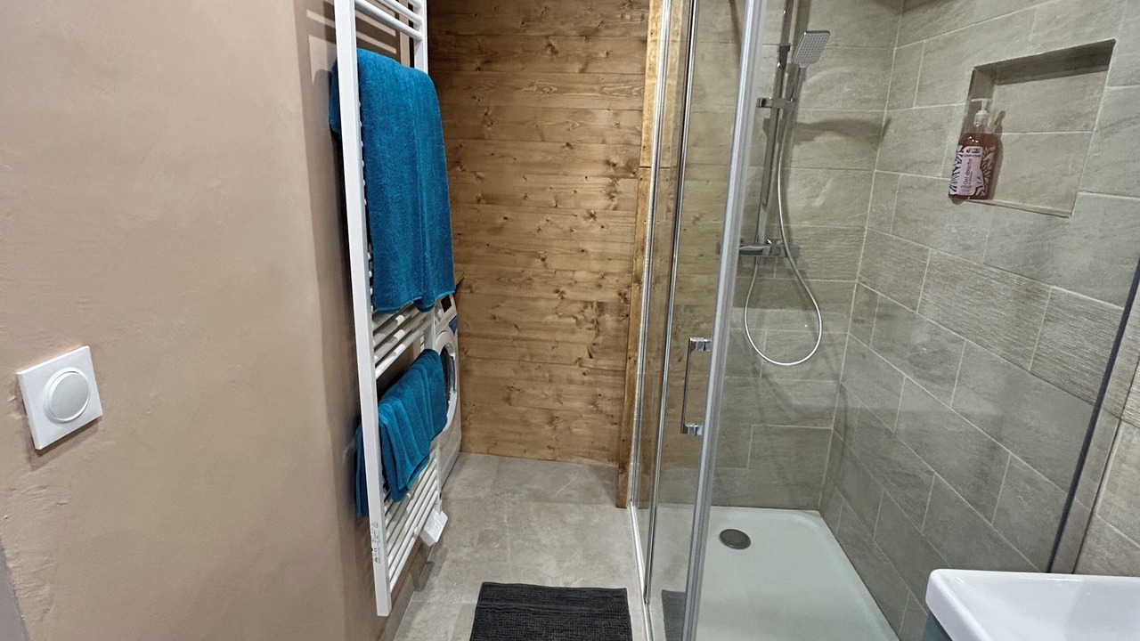 Photo of Bathroom in La Chatre