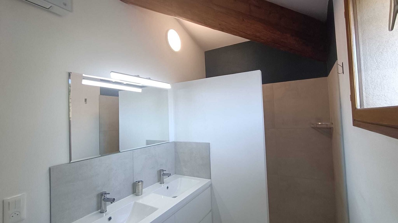 Photo of Bathroom in Le Barroux