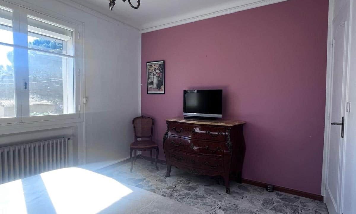Photo of Bedroom in Le Luc