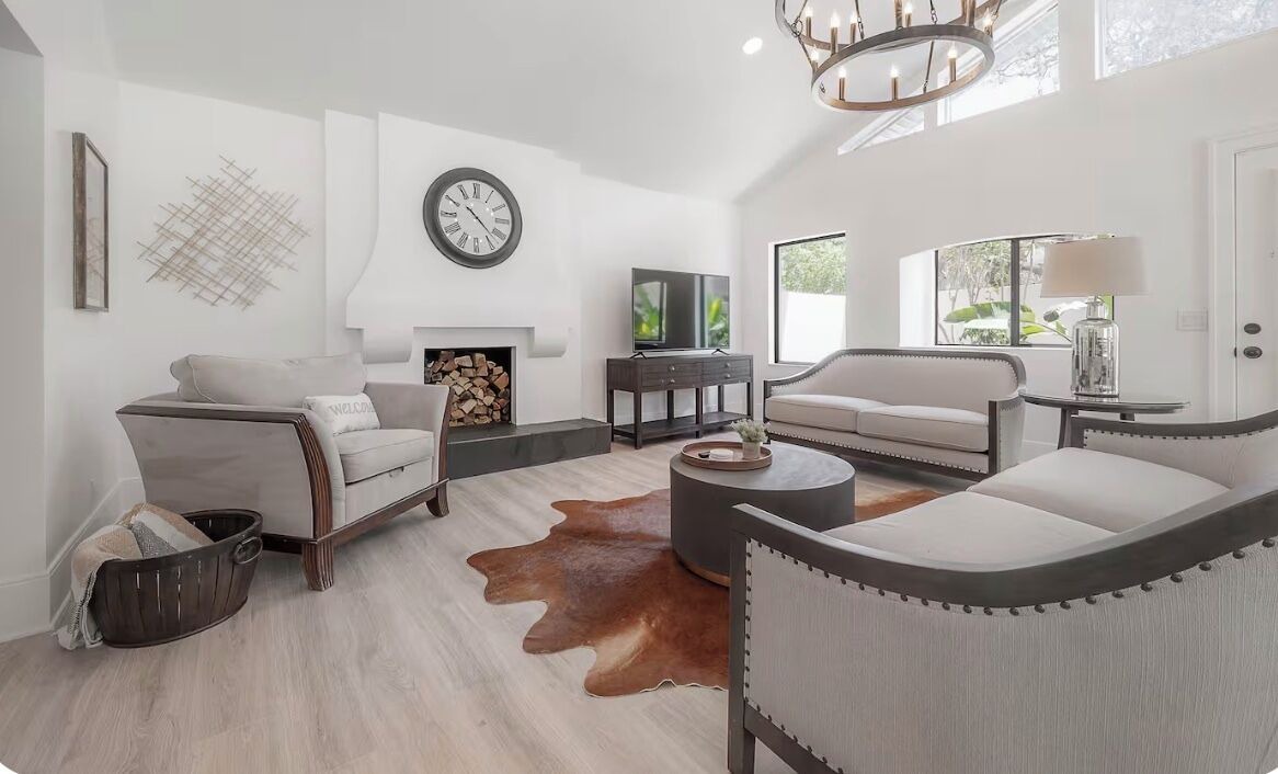 Photo of Livingroom in Tampa