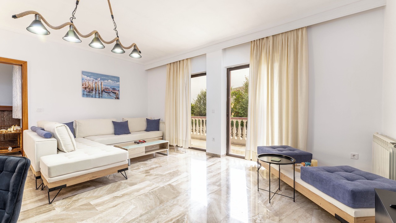Photo of Livingroom in Dikaio