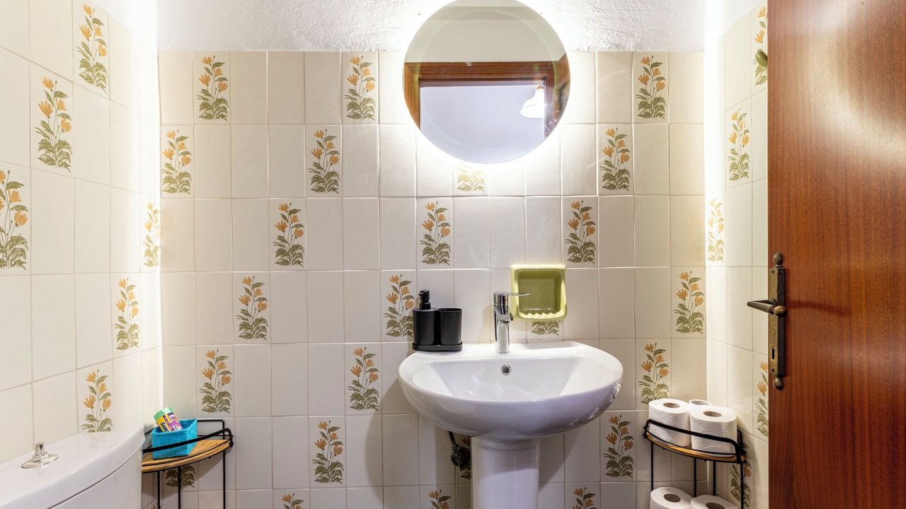 Photo of Bathroom in Dikaio