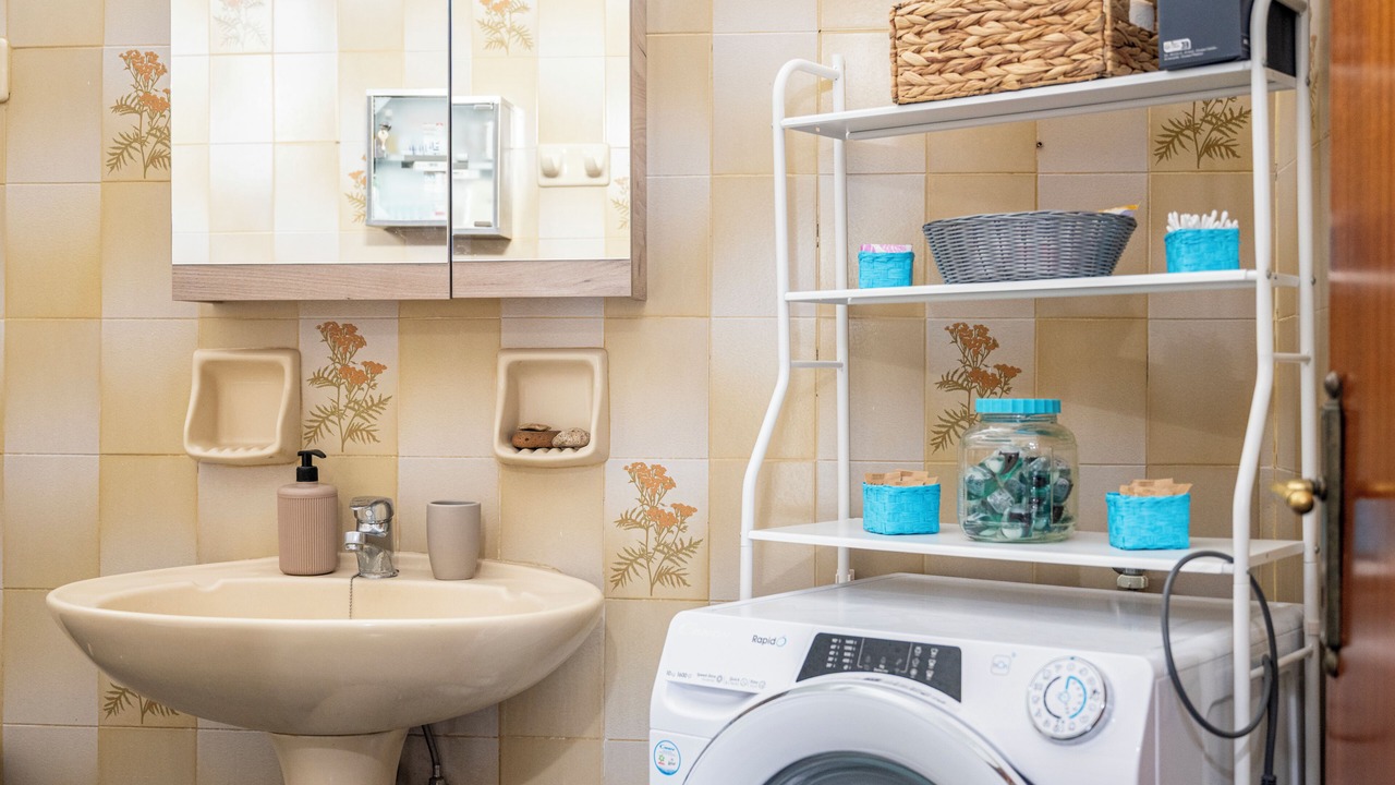 Photo of Bathroom in Dikaio