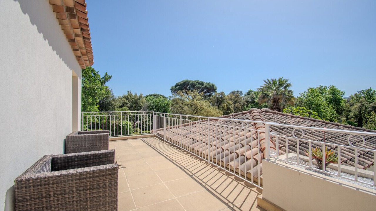 Photo of Patio Balcony in Sainte-Maxime - Saint-Tropez