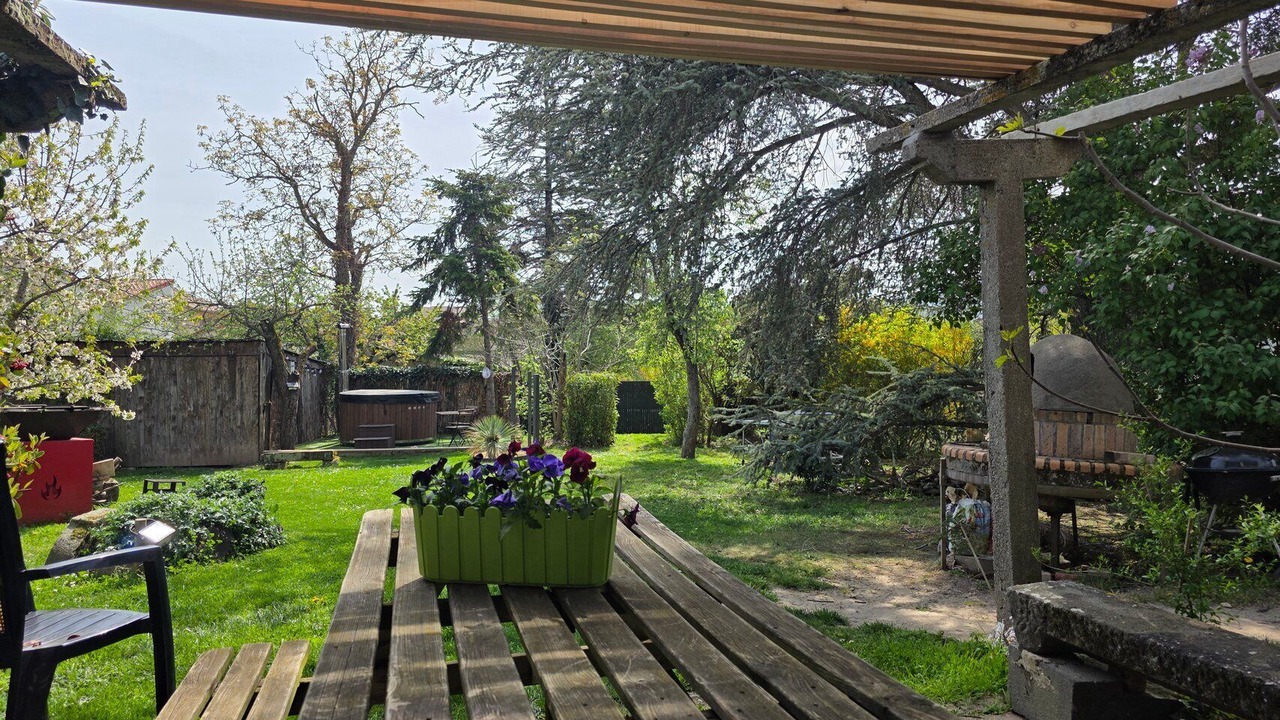 Photo of Patio Balcony in Chatel-Guyon