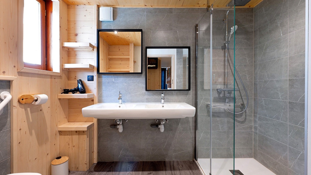 Photo of Bathroom in La Toussuire