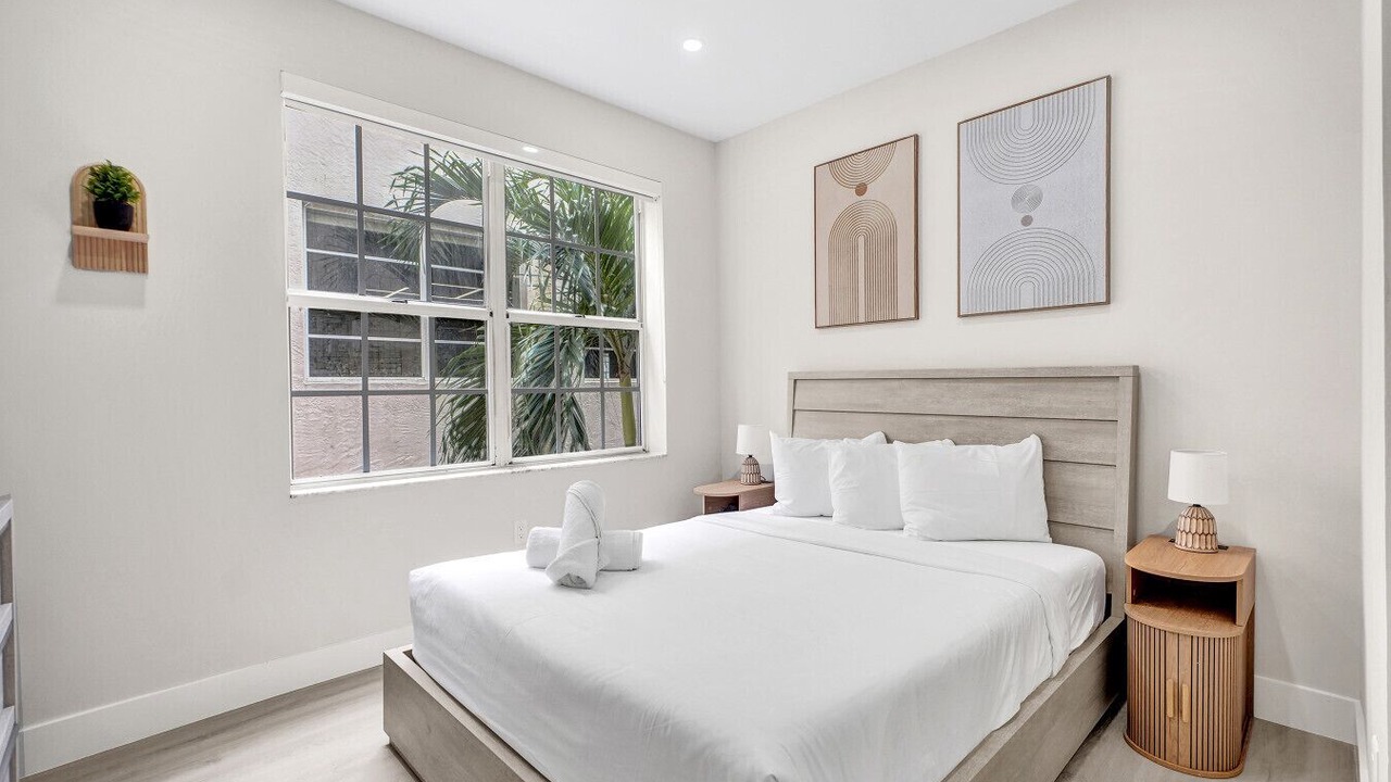 Photo of Bedroom in Flamingo/Lummus
