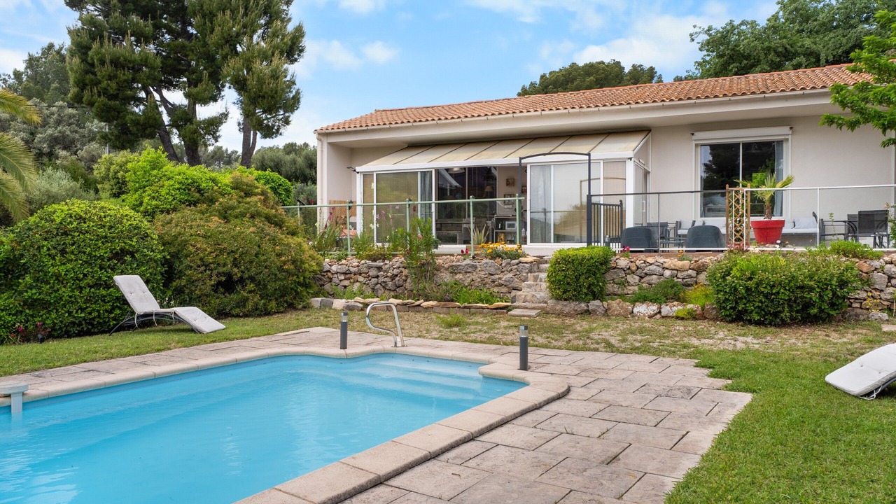 Photo of Outdoor in La Cadiere-d'Azur