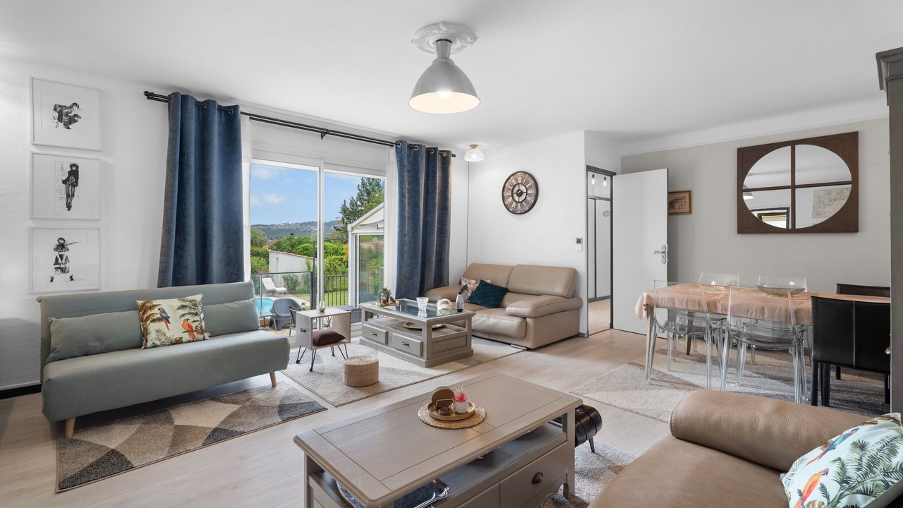 Photo of Livingroom in La Cadiere-d'Azur