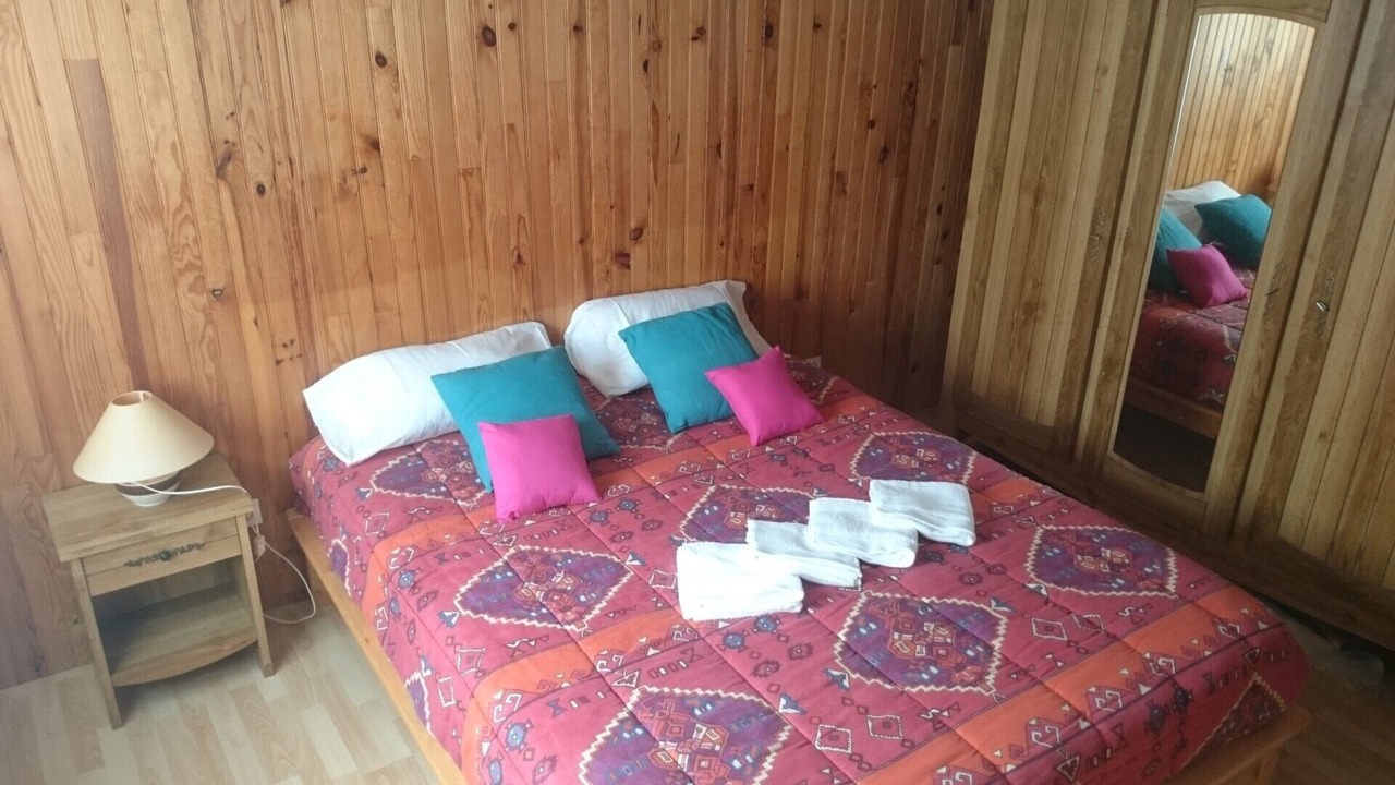 Photo of Bedroom in Saint-Jacques-d'Ambur