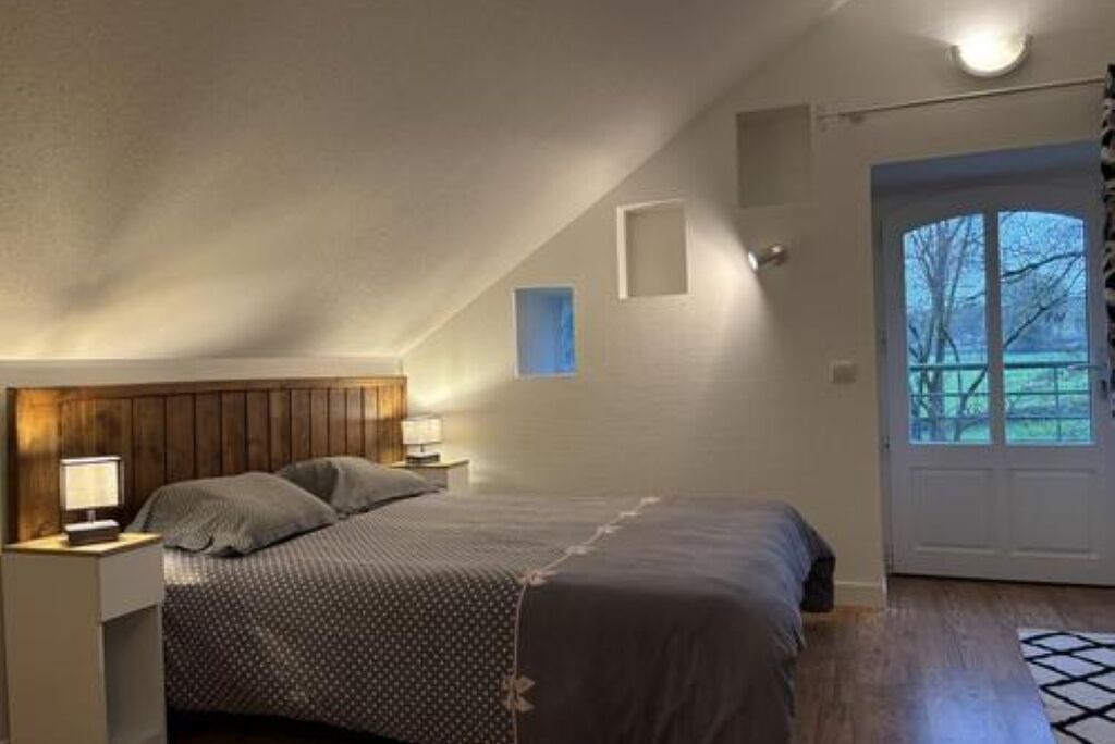 Photo of Bedroom in Bezenet