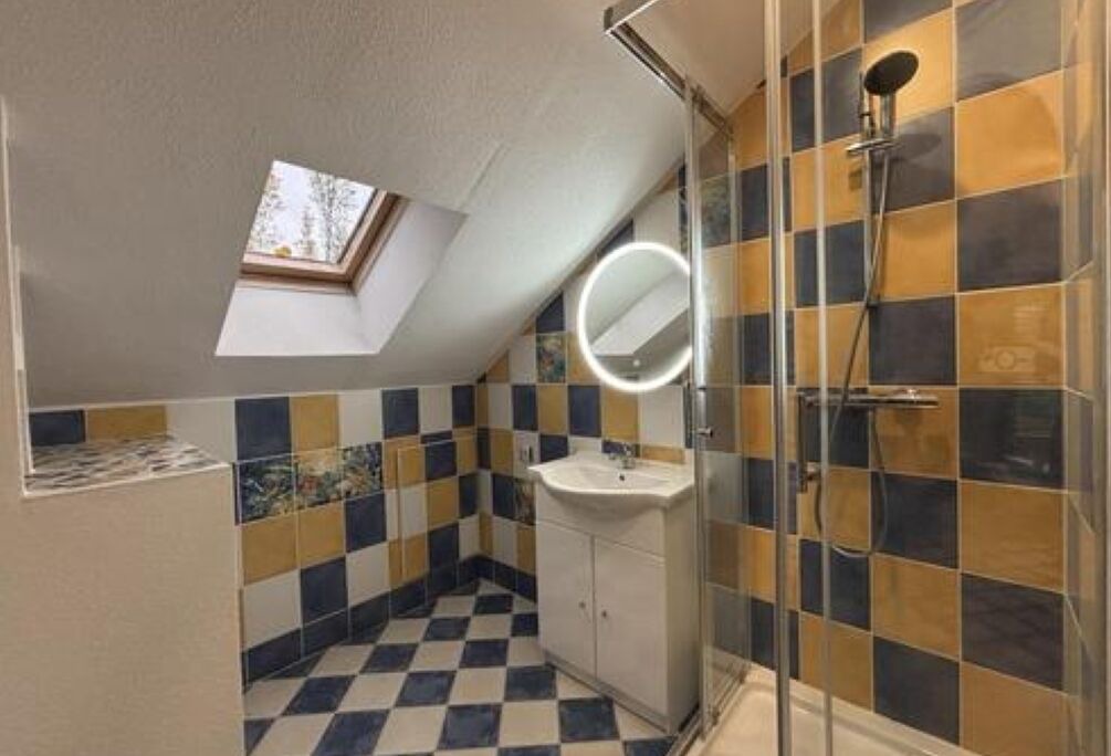 Photo of Bathroom in Bezenet