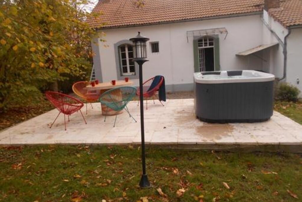Photo of Outdoor in Bezenet
