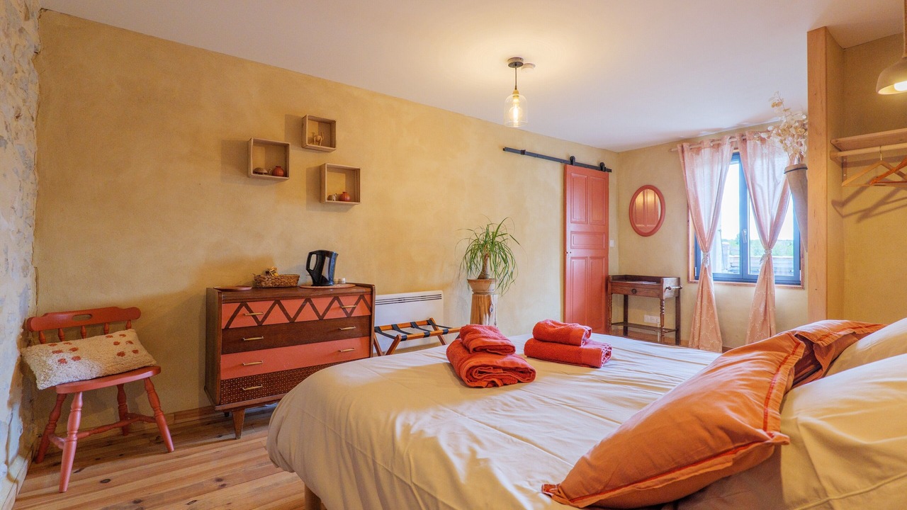 Photo of Bedroom in Saint-Remeze