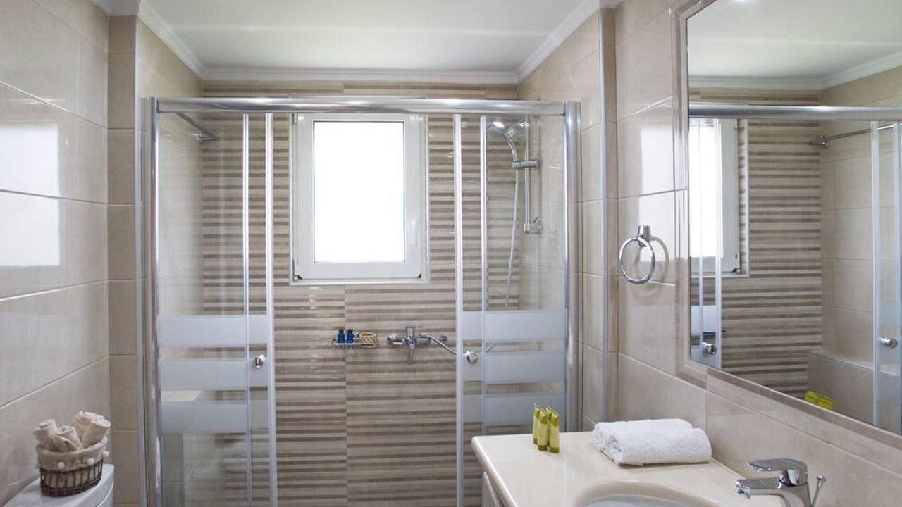 Photo of Bathroom in Kalligoni
