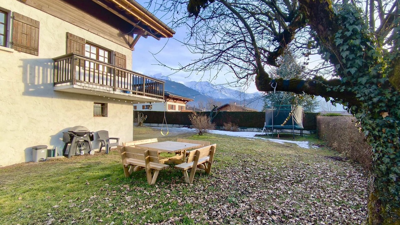 Photo of Outdoor in Passy