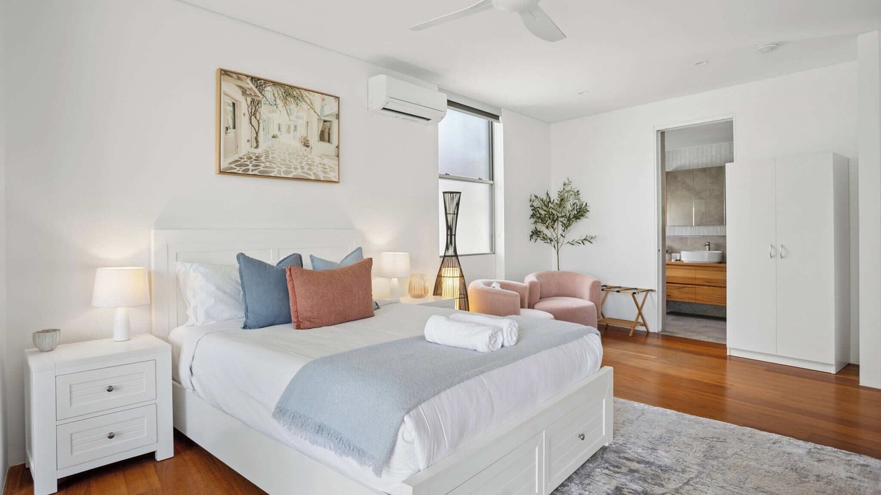 Photo of Bedroom in Palm Beach