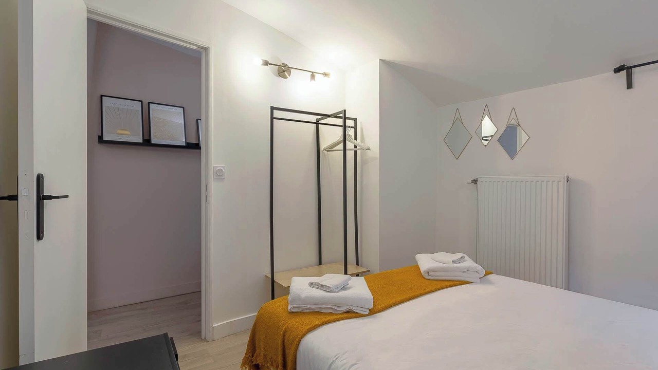 Photo of Bedroom in Old Lyon